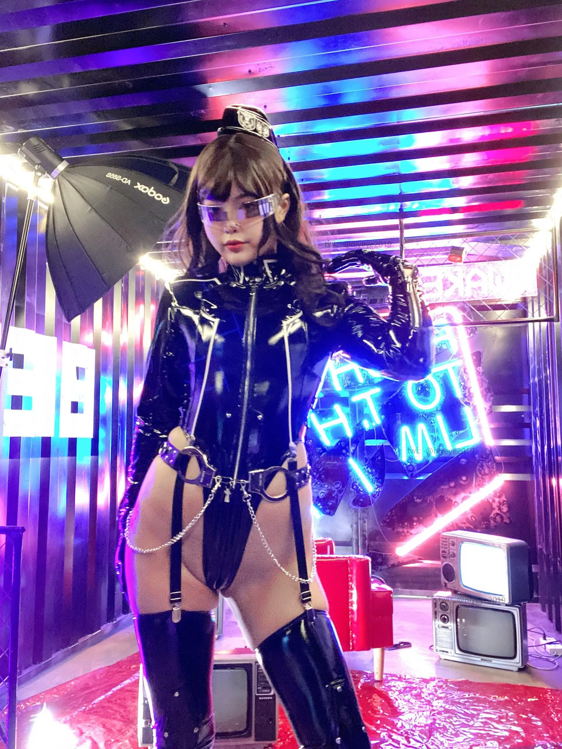 白烨 – NO.38 女王指挥官-赠品 [25P]插图